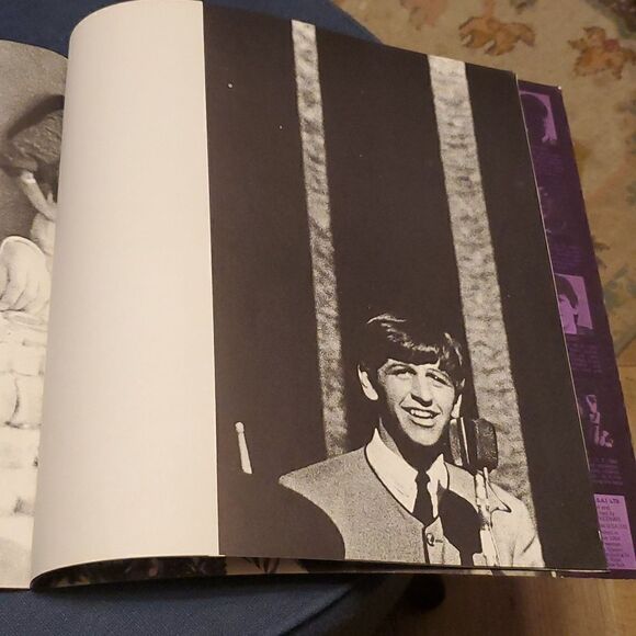 Vintage 1964 Beatles USA Tour Program & Vintage Cowsills Program Book 1969. - Picture 8 of 8